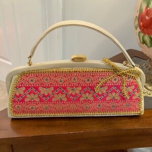 So She Embroidered Sequin Gold Bow Handmade Elegant Purse